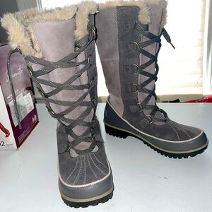 Sorrel women’s size 7